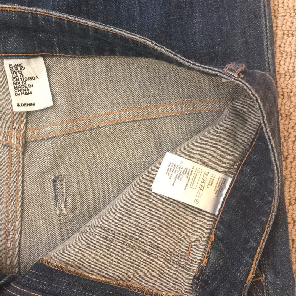 Jeans - Picture 2 of 5